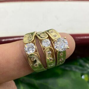 Juego Anillos de Matrimonio De Oro 10K Para Hombres y Mujeres Wedding Band	 Jueg